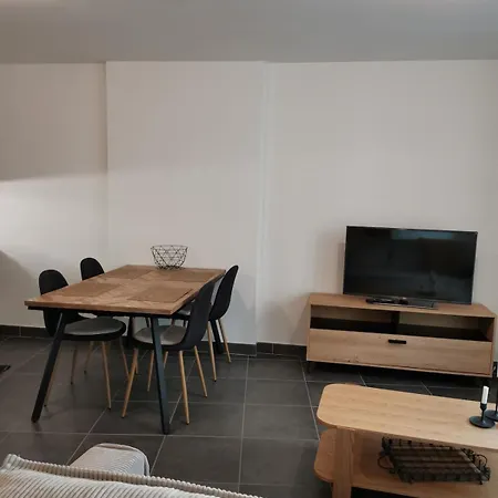 Appartamento Paisible Et Spacieux Jonzac